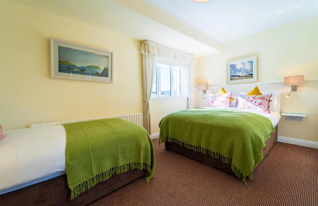 Ashe'S Accommodation-1